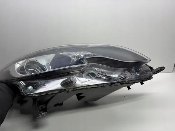 PEUGEOT 2008 LIFT voorlamp rechts 9814739580 image 4
