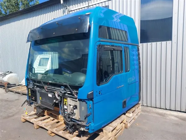 Cabina MAN TGX XXL OEM MAN NOWINY - Estado Usado image 2