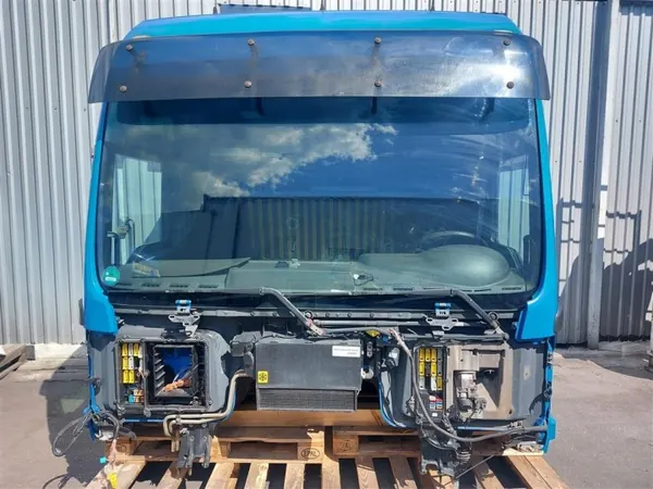 Cabina MAN TGX XXL OEM MAN NOWINY - Estado Usado image 4