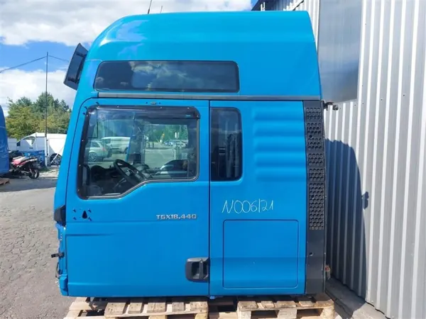 Cabina MAN TGX XXL OEM MAN NOWINY - Estado Usado image 9