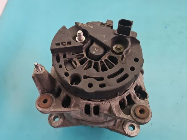 Dynamo VW Polo IV 9N 1.9 TDI 120A getest image 4