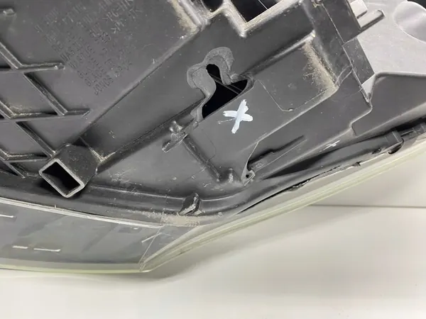 OIK. AJOVALO RENAULT MEGANE III 3 LIFT 260103761R image 9