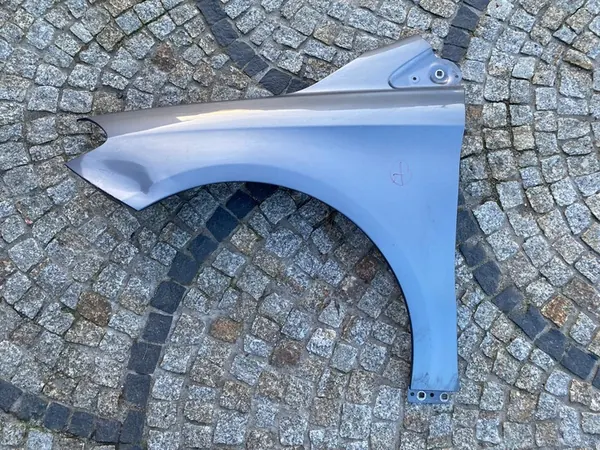 FRAMFENDERS VÄNSTER MERCEDES 246 B CLASS OEM 2468810101 image 2