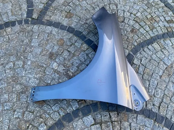 FRAMFENDERS VÄNSTER MERCEDES 246 B CLASS OEM 2468810101 image 6