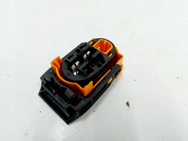 Renault Scenic V accuzekering - Gebruikt OE-onderdeel image 4