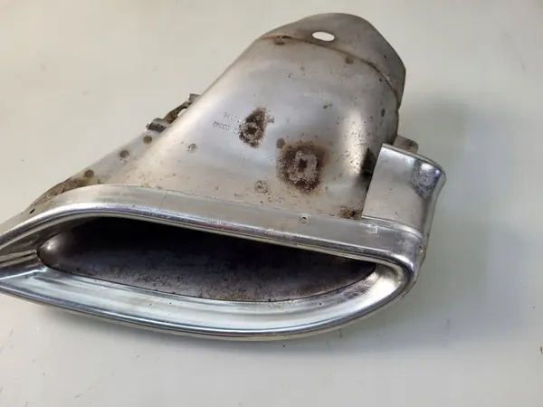 Ponta de escape esquerda OEM A2124902727 Mercedes W212 image 3