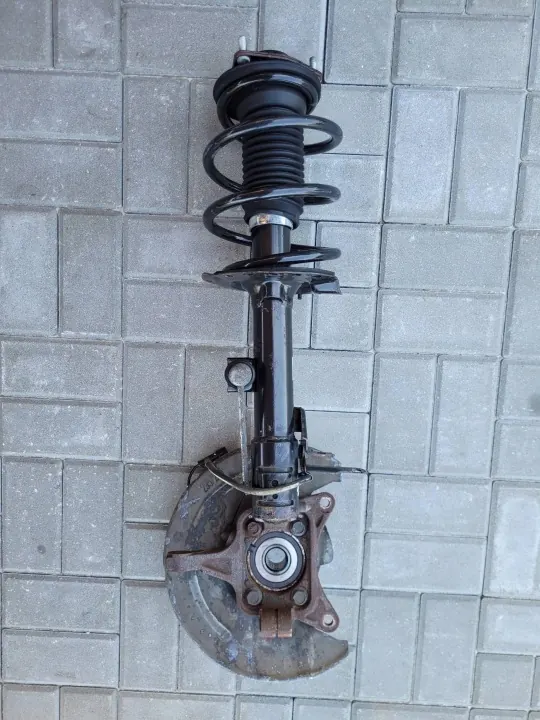 Vasen iskunvaimennin OEM LUOA1856931 Mitsubishi Outlander III PHEV image 3
