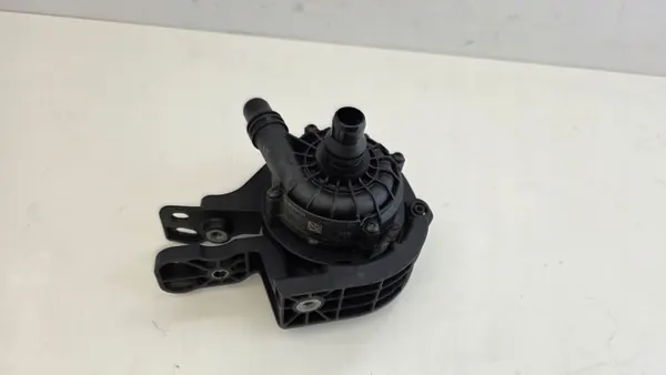 Vesipumppu OEM 9455020 BMW X1 U11 X2 U10 image 2