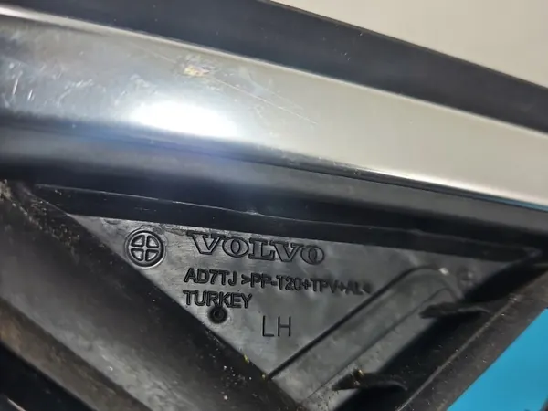 OEM 31849230 framdörr vänster tätning Volvo S90 II image 4