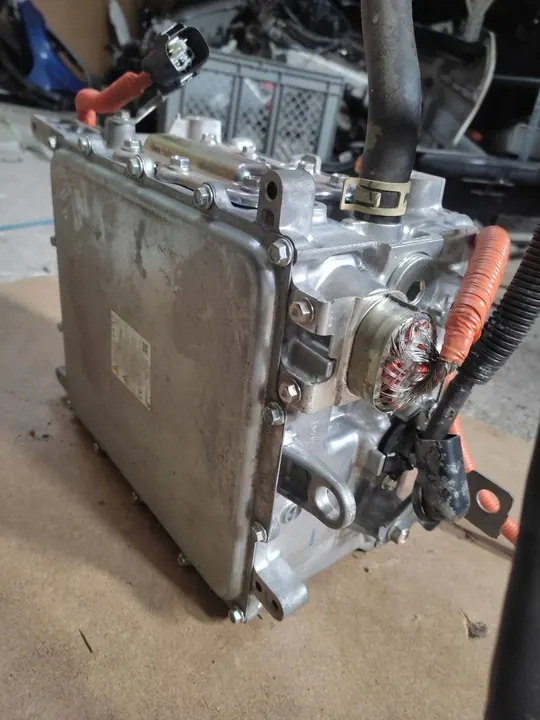 CONVERSOR MITSUBISHI OUTLANDER III PHEV W005T70271 image 10