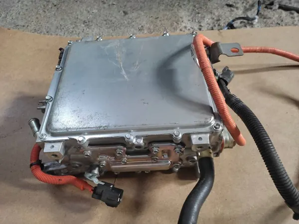 CONVERSOR MITSUBISHI OUTLANDER III PHEV W005T70271 image 4