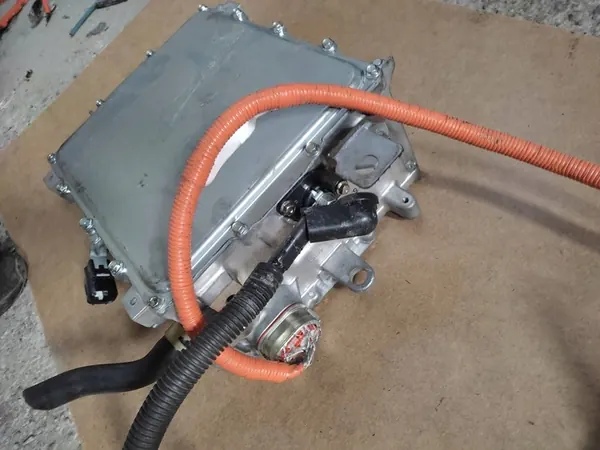 CONVERSOR MITSUBISHI OUTLANDER III PHEV W005T70271 image 5