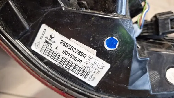 Luz trasera Renault Kadjar Lift LED izquierda image 6