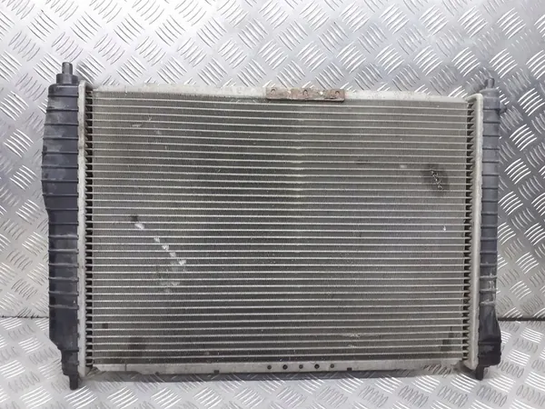 Waterkoeler Daewoo Kalos 1.4 OEM 96536525 image 2