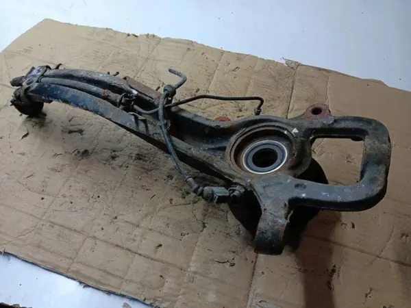 Porsche Cayenne 9PA Framhjulsnav OEM 7L0407257A image 3