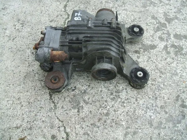 Passat B7 2.0TDI 4x4 Auto Achterdiff 0BS907554B image 3
