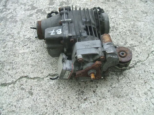 Passat B7 2.0TDI 4x4 Auto Achterdiff 0BS907554B image 5