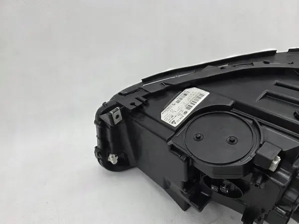 Farol direito Bi Xenon BMW 5 F10 F11 LCI OEM 7343912 image 7