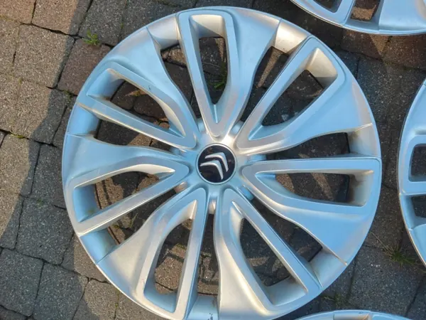 Citroen Berlingo IV 16" Originele wieldoppen OEM 9821512177 image 3
