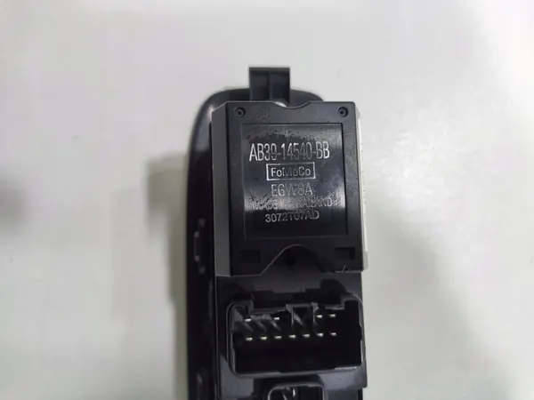 Linker voorraam schakelaar Ford Ranger IV V image 4