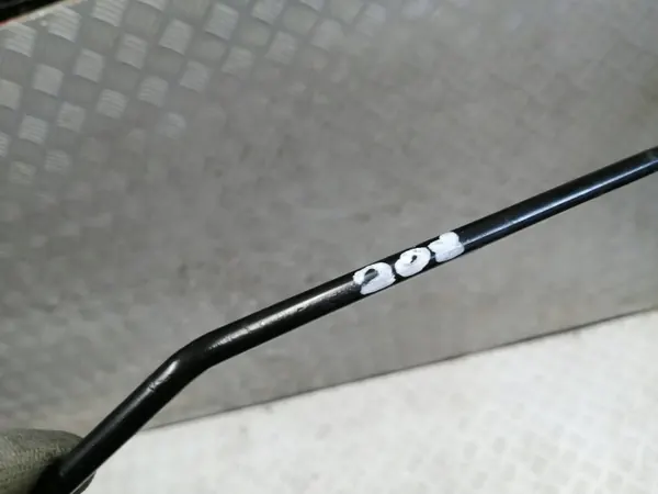 Peugeot 208 Motorhaubenstütze OEM FRE59114 - Gebraucht image 4