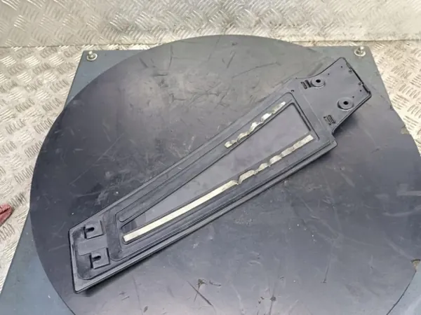Vitre de pilier gauche Tesla Model S OEM 13869 image 5