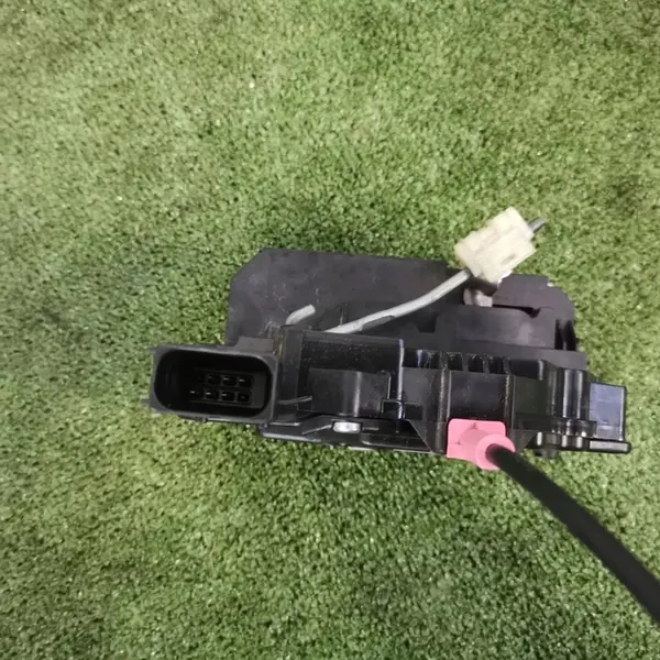 OPEL CORSA E Bakre Vänster Dörrlås 13431842 image 7