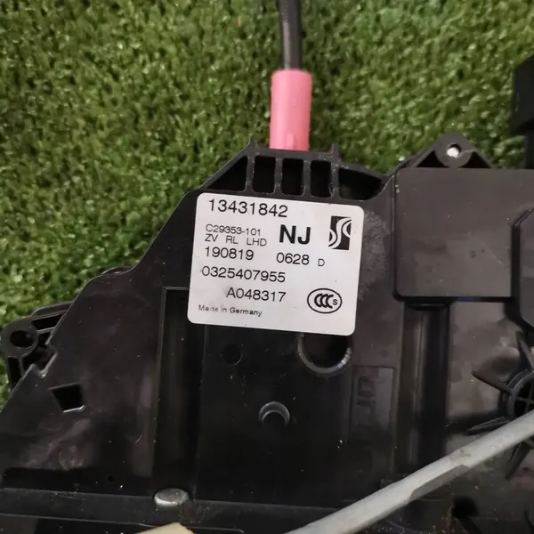 OPEL CORSA E Bakre Vänster Dörrlås 13431842 image 8