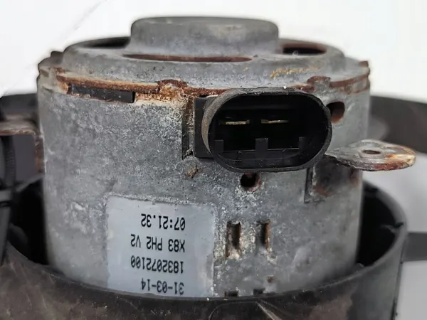 Ventilador de refrigeración OEM 1832072100 Opel Vivaro image 4