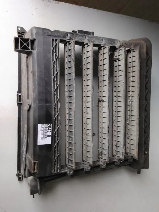 Cache ventilateur radiateur BMW E46 2.0D OEM 12515708 image 2