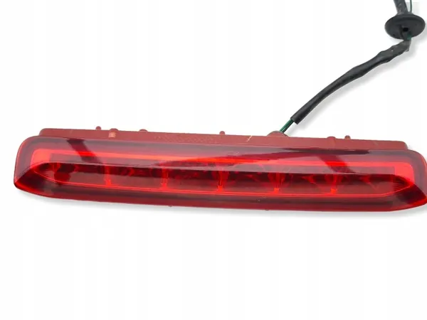 Feu stop central Chevrolet Trax OEM 42443674 image 3