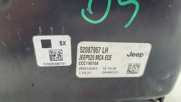 Lámpara trasera izquierda Jeep Renegade 52087957 image 10