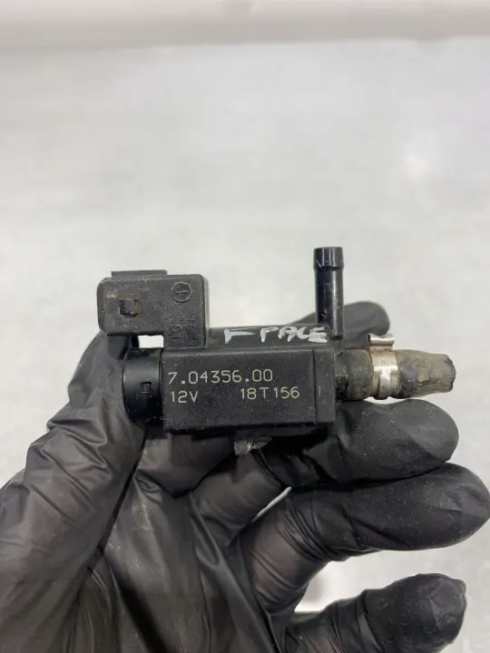 Soupape vapeur carburant Jaguar OEM FBZ18968 - Occasion image 5