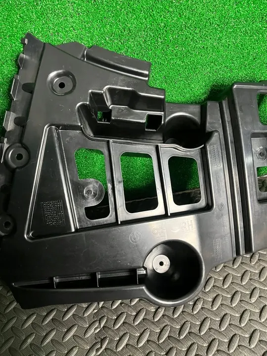 BMW X1 E84 2.0 Scivolo Paraurti Posteriore Destro image 3