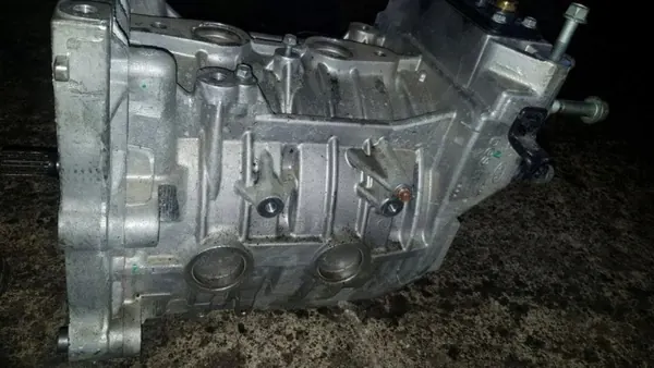 Scheibenwaschpumpenmotor OEM 365000E700 für Hyundai Kona image 5