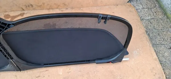 Mercedes tuulilasi OEM A2098600174 CLK W209 image 5