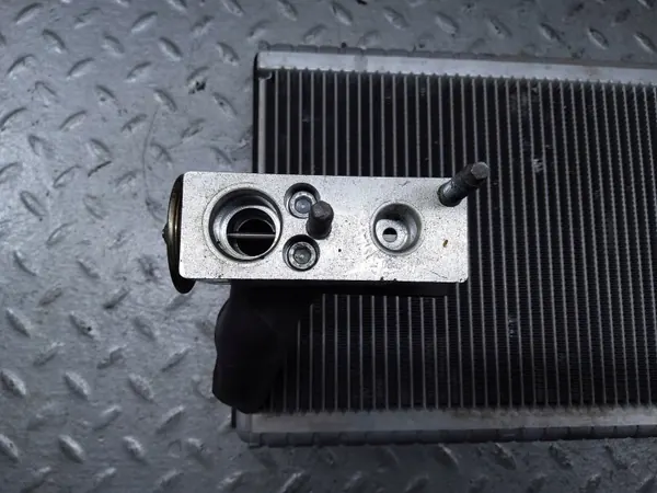 Evaporador ar condicionado Citroen OEM 9822121280 - Usado image 7