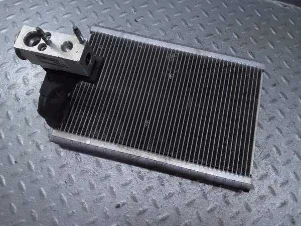 Evaporador ar condicionado Citroen OEM 9822121280 - Usado image 8
