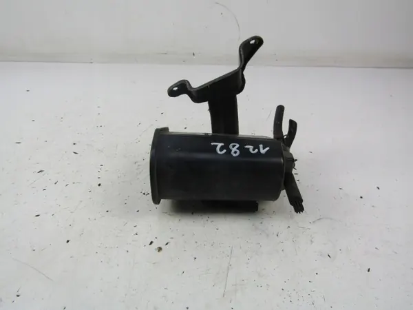 Filtre à charbon Suzuki Swift IV OEM AK-6-84076 image 3