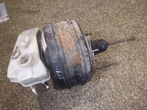 Jarruservo Mercedes Sprinter OEM A0014300308 image 2
