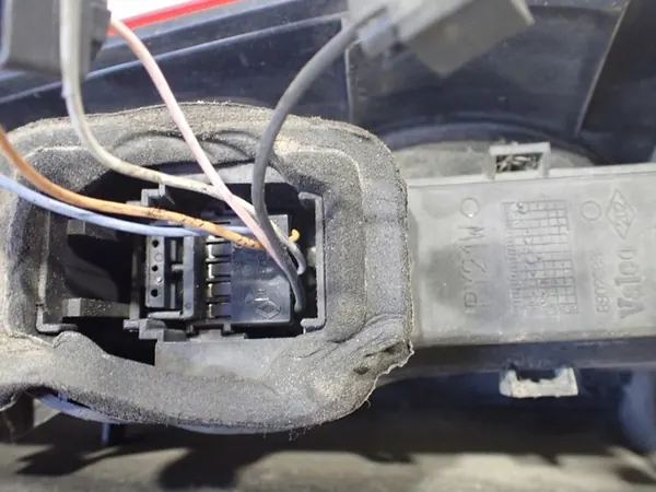 Vänster Bakljus Renault Espace 2.0 IV OEM 8200027153 image 9