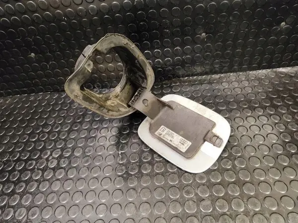 Motor de tampa de combustível AUDI Q5 (8R) 2012 8K0010508A image 1