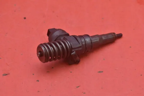 Bomba de inyección OEM 045130073T para Seat Cordoba 2 image 3