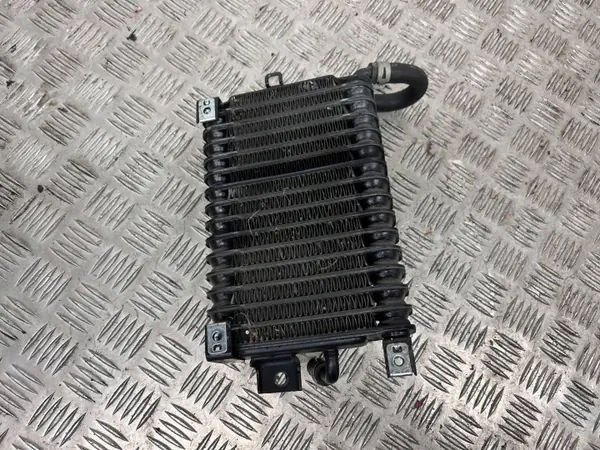 Refroidisseur d'huile moteur Toyota Mirai OEM 0240008342 image 6