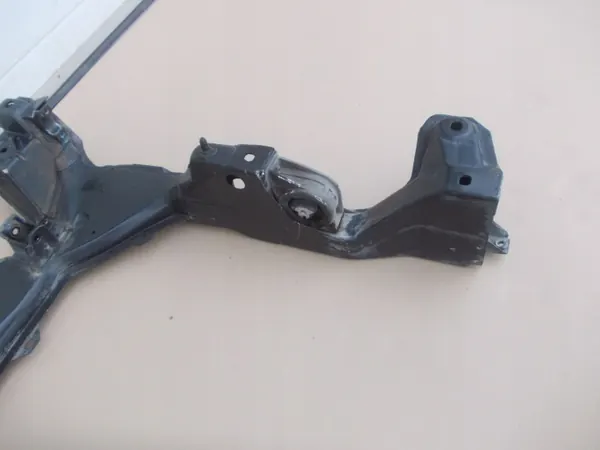 Travesaño Mercedes W168 OEM kołyska w168 Usado image 8
