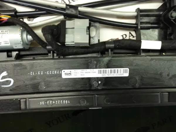 Kattoluukku OEM 4M0877041B Ford Kuga II 2018 image 8