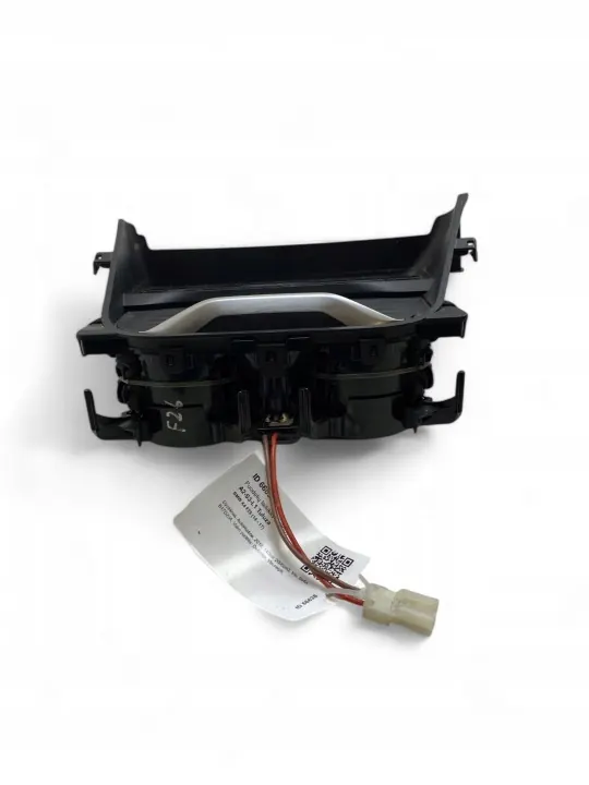 BMW X4 F26 Voorste bekerhouder OEM 9301722 image 8