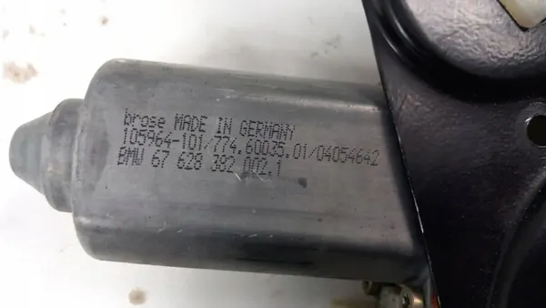Régulateur de vitre BMW 67628382 avant droit E65 image 8