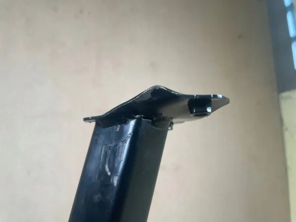 Renault Arkana 2023 Etuaputuki OEM 554013406R image 8