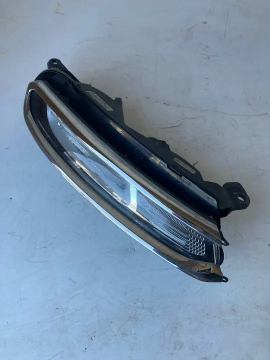 OEM 9820878080 Farol Direito DRL para Citroen C3 III image 2